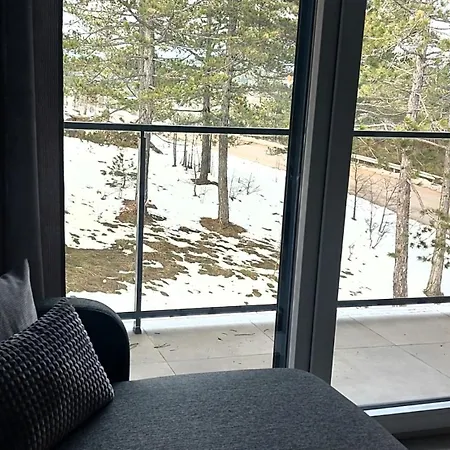 Forest Side Apartment