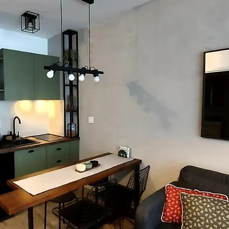 Forest Side Apartment