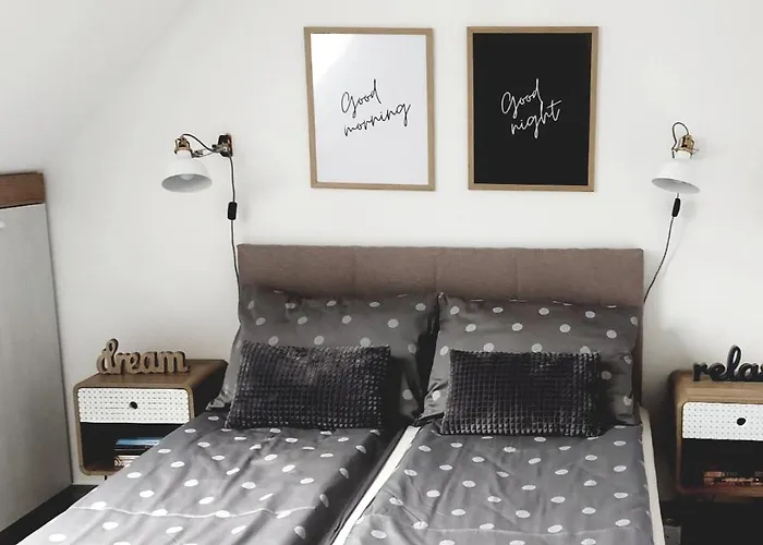 Forest Side Апартаменты